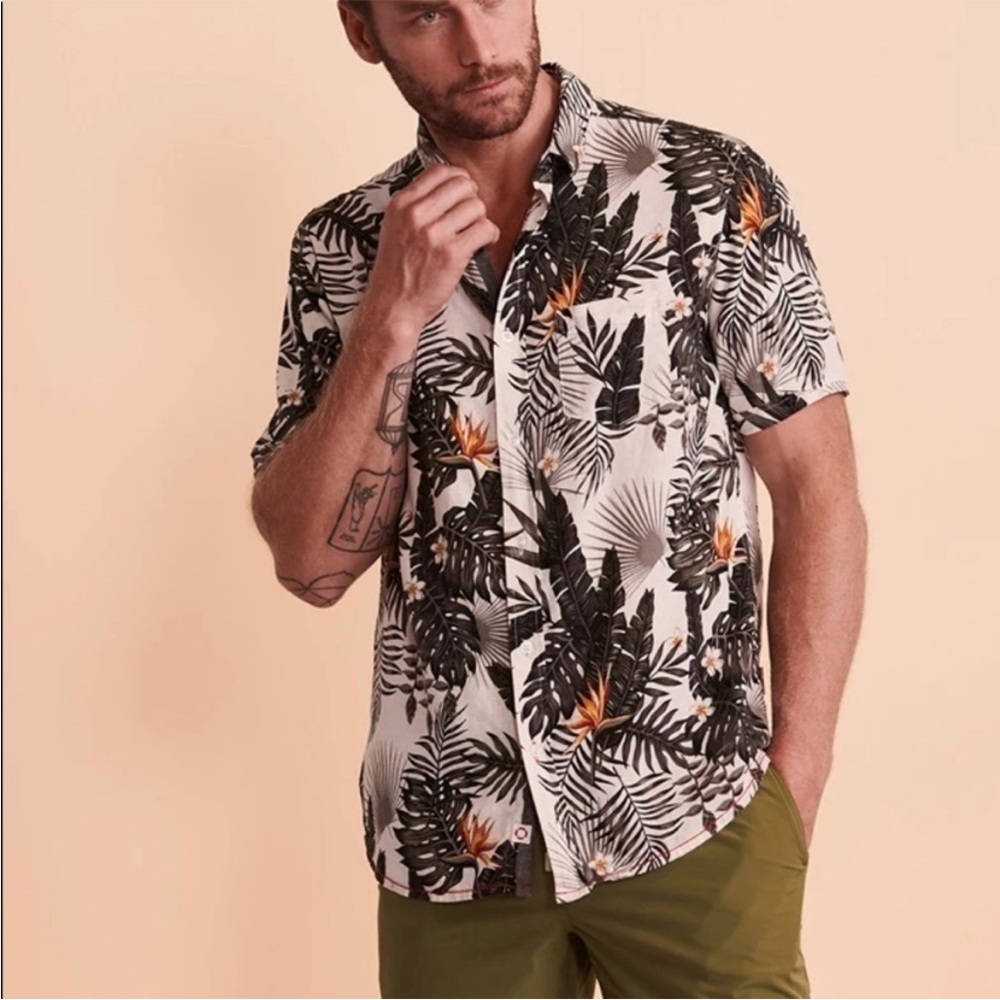 Public Beach | Men's LEAVES PRINT Short Sleeve Shirt | Size L - Picture 3 of 6